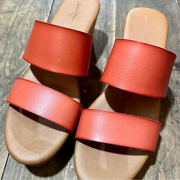 Universal Thread Reagan clog - Picture 2 of 6